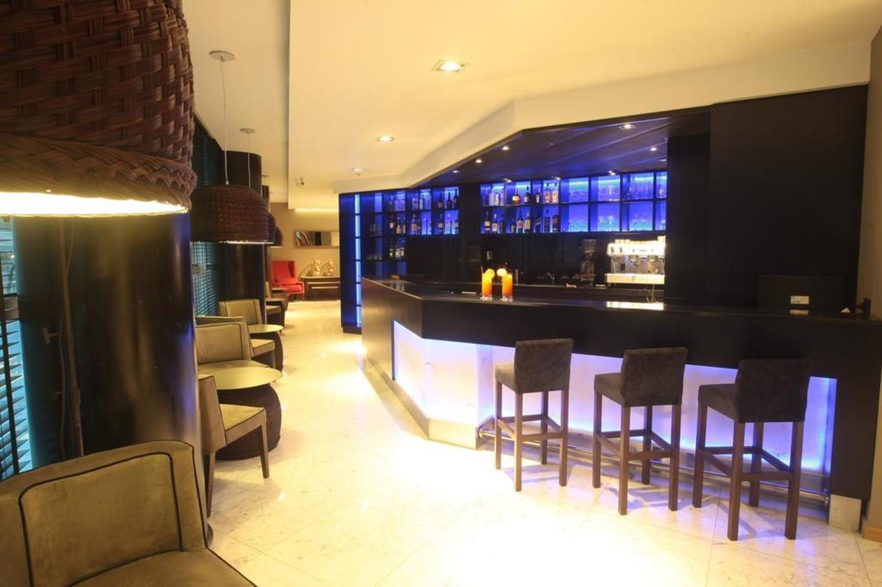 Yrigoyen 111 Hotel Cordoba Dış mekan fotoğraf