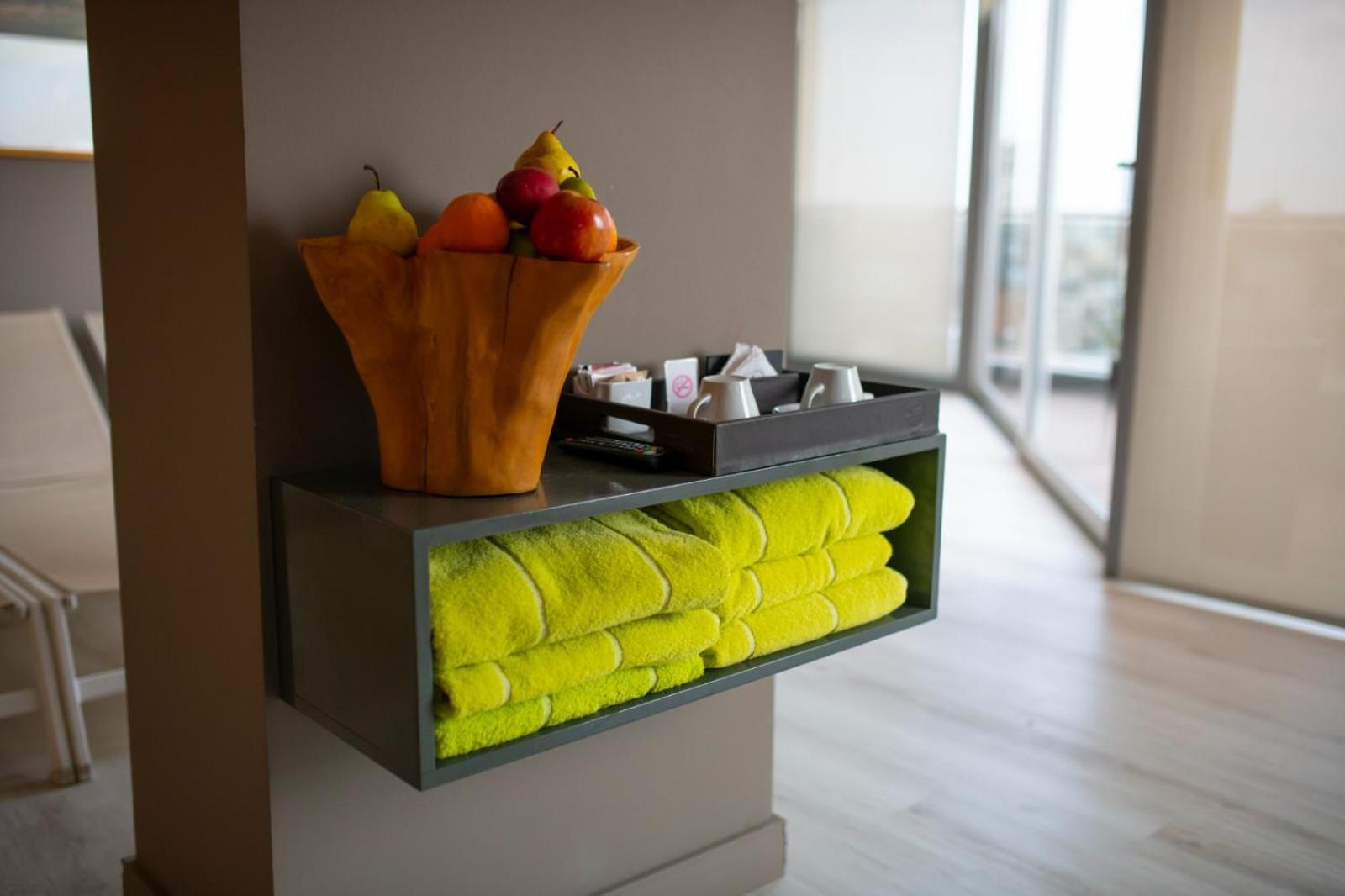 Yrigoyen 111 Hotel Cordoba Dış mekan fotoğraf