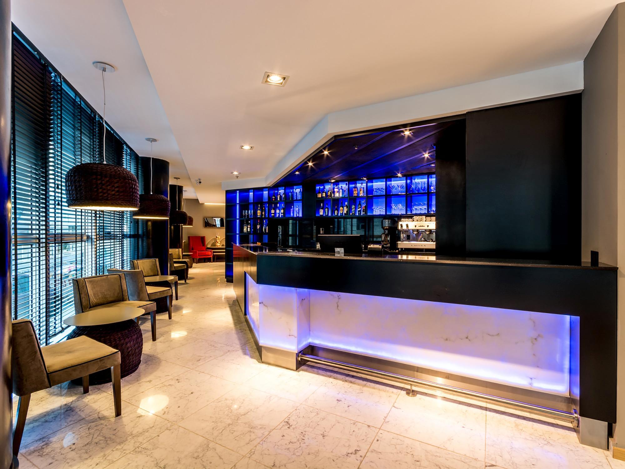Yrigoyen 111 Hotel Cordoba Dış mekan fotoğraf