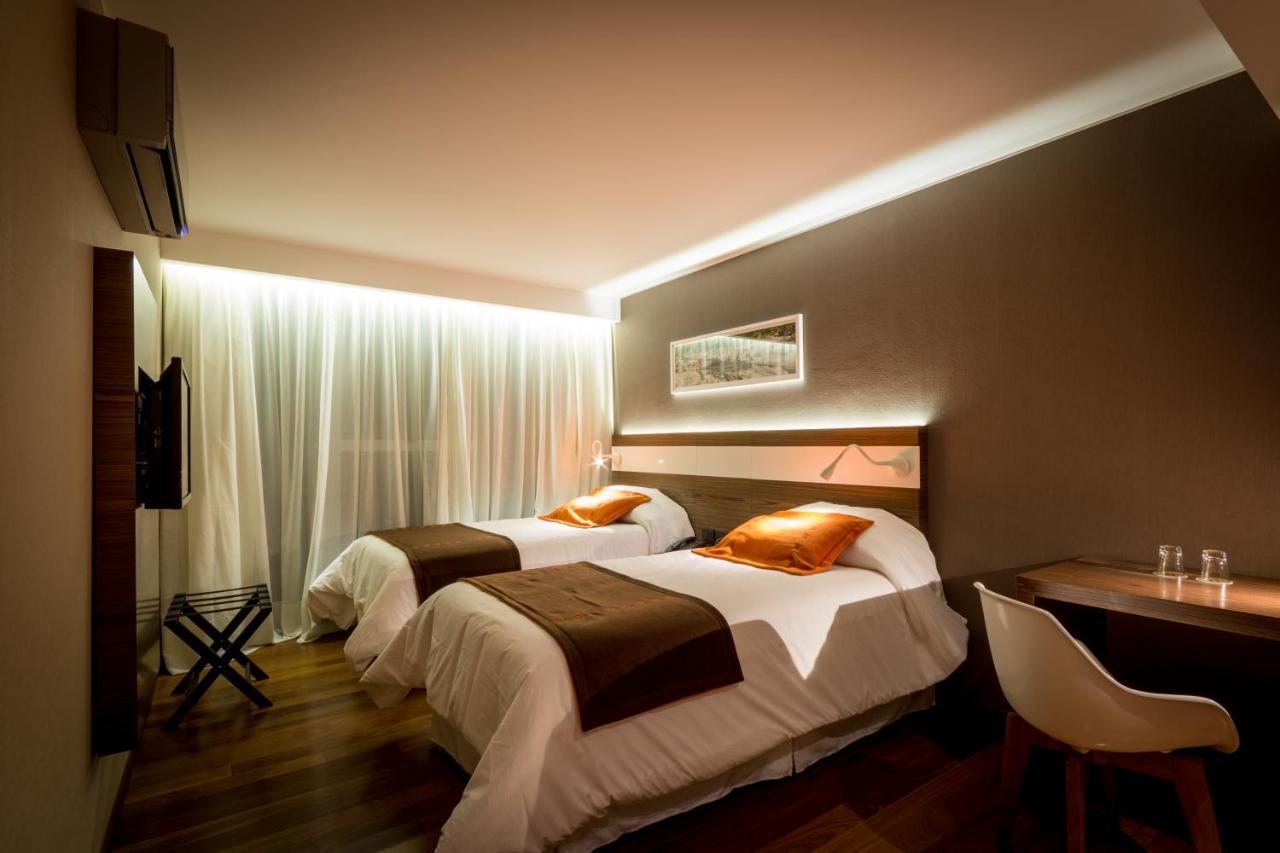 Yrigoyen 111 Hotel Cordoba Dış mekan fotoğraf
